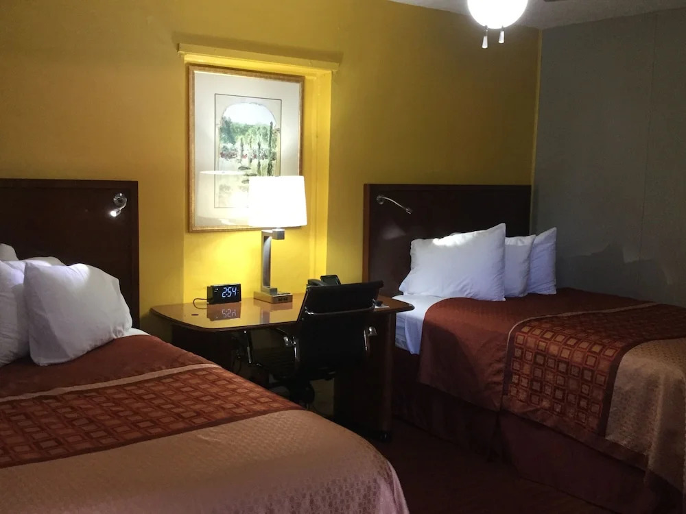 Ellijay Inn - Downtown Ellijay