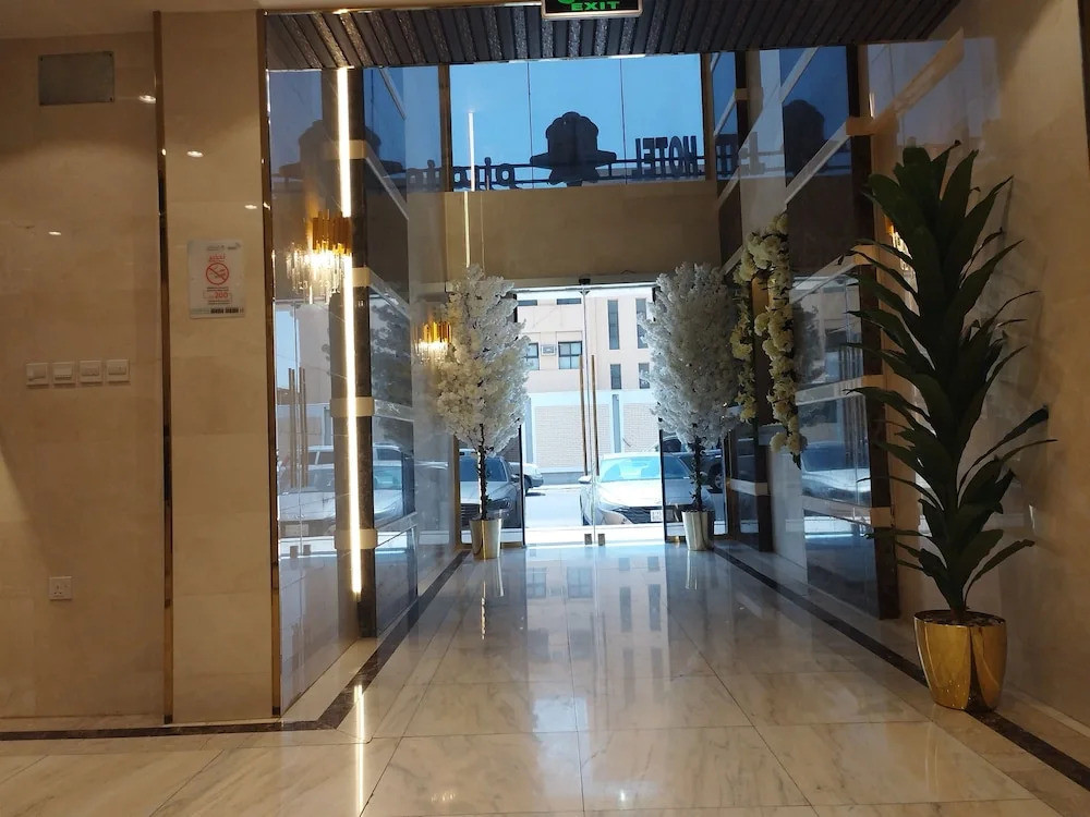 Gelnar upscale Hotel