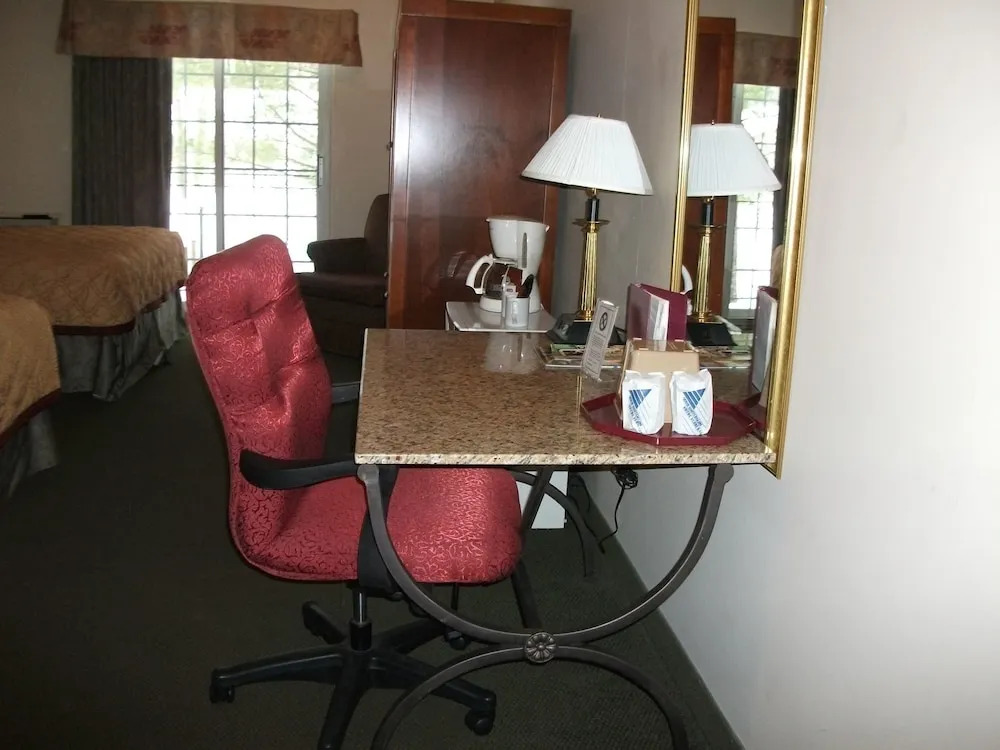 Donato House Hotel