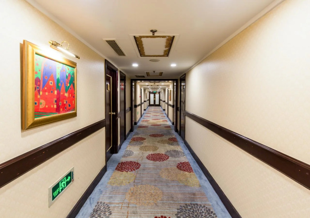 Kingwing Hotel