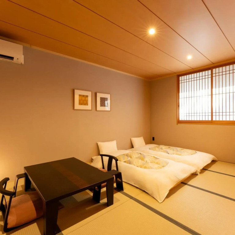 Temple Town Hotel WAQOO Horyuji