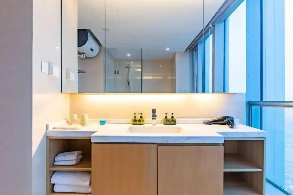 Haihua Island Hotel
