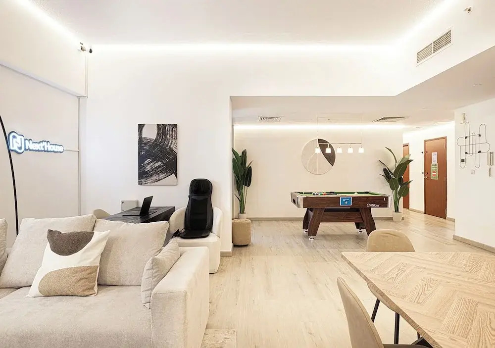 Jbr Beach Hostel