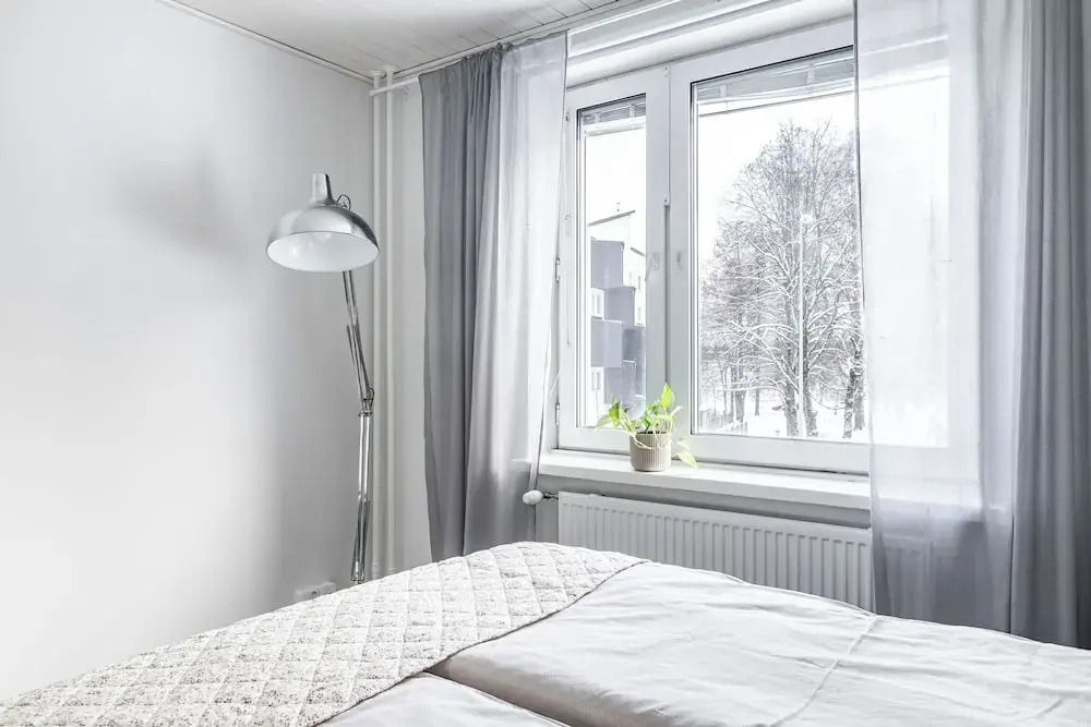 Bright 1BR Apartment next to the Beach