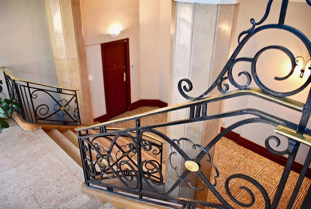 Riviera Standing Appartement Parc Palace privilege, vue mer et centre historique