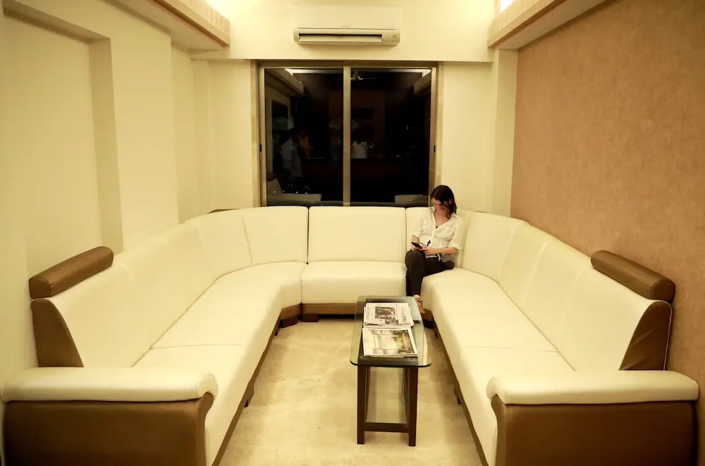 Hotel Lords, Fort