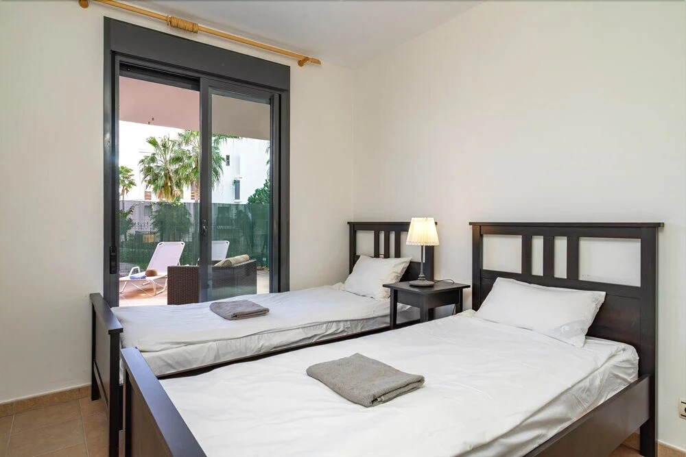 Alamar Poolfront garden apartment Ref 46