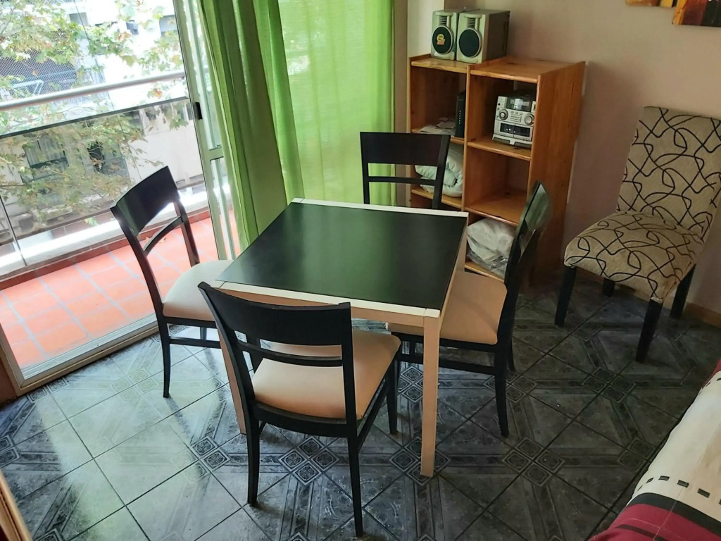 Oro y Av Santa Fe Palermo Soho a 300m Embajada de EEUU 300m Sanatorio Arcos