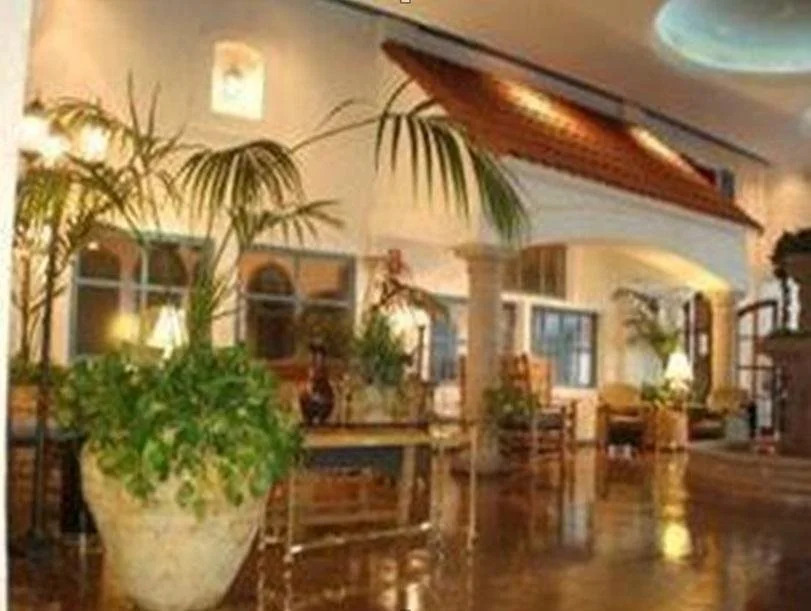Clarion Hotel & Casino
