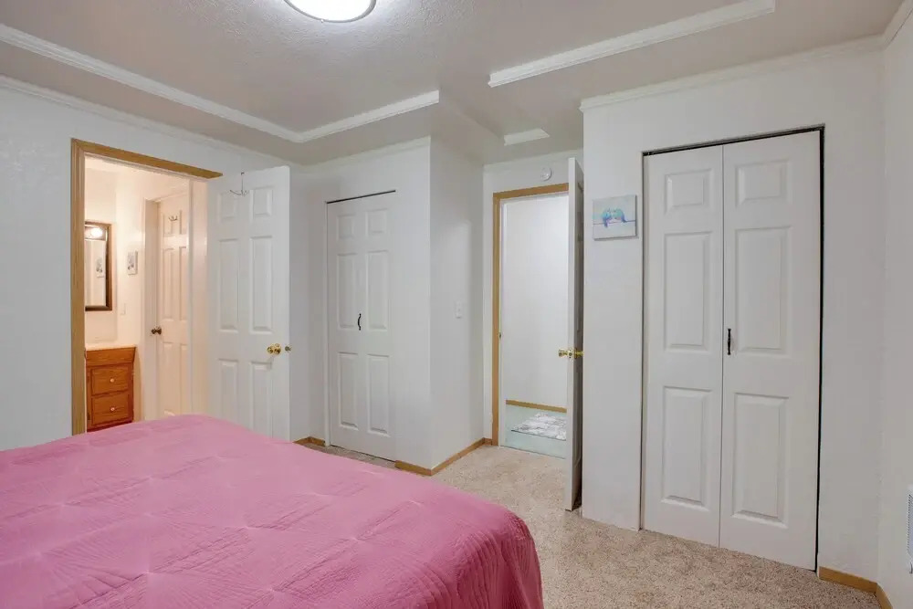 Bay City Vacation Rental Escape ~ 5 Mi to Marina!
