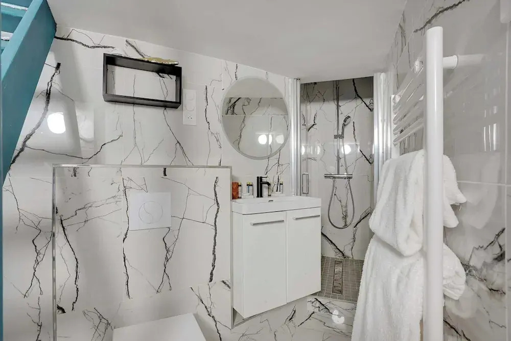 Cosy Apartment With 2 Rooms in Marais