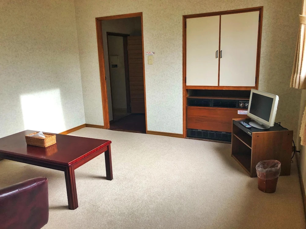 Raicho Onsen Inn