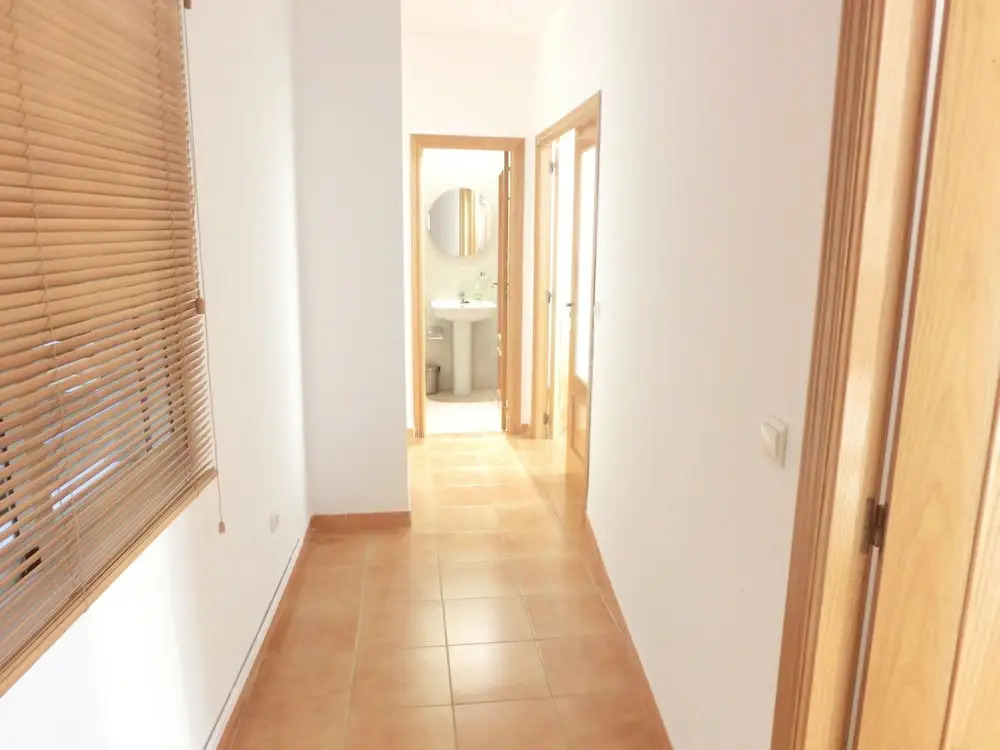 Living Valencia Apartments - Merced