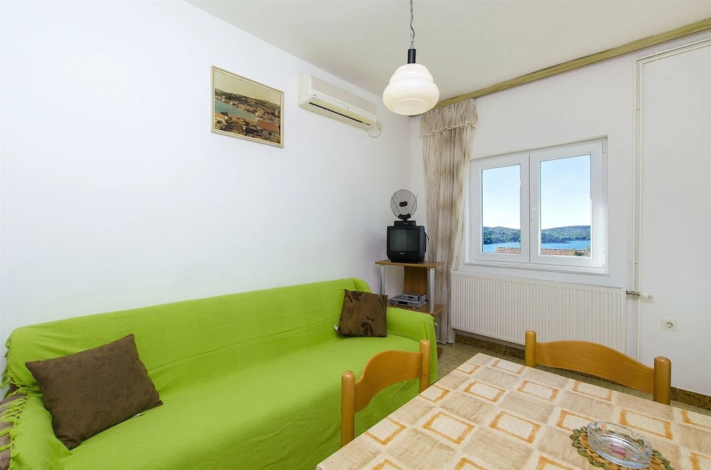 Apartments Rada