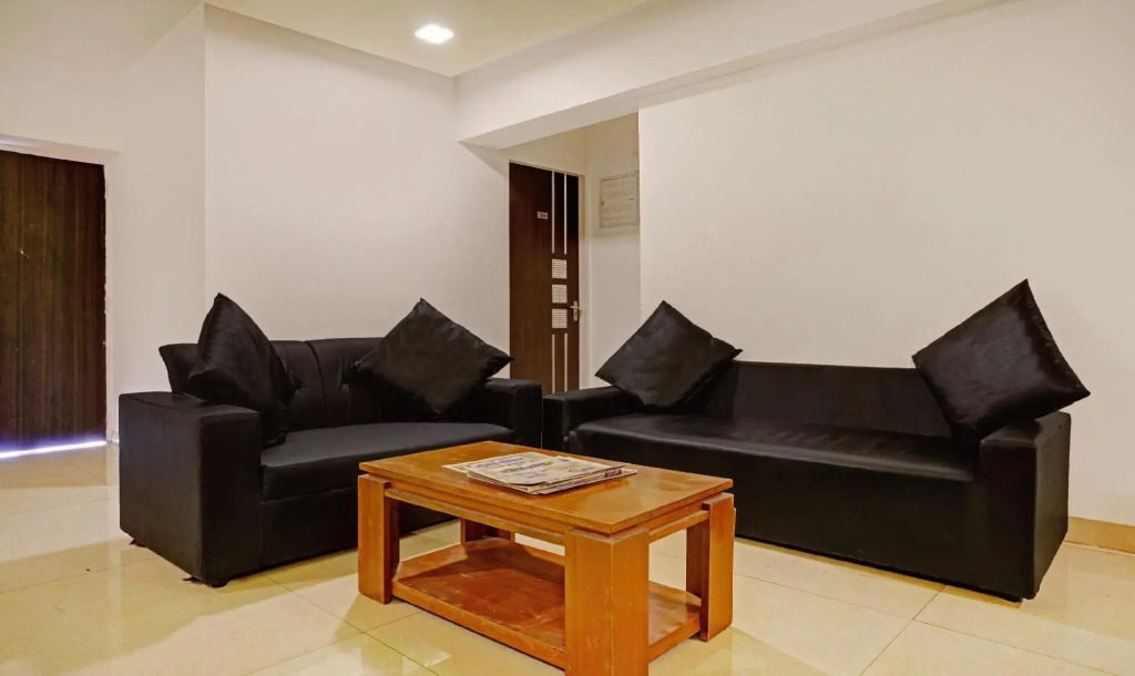 Treebo Trend Hotel Nirvana Suite And Party Hall