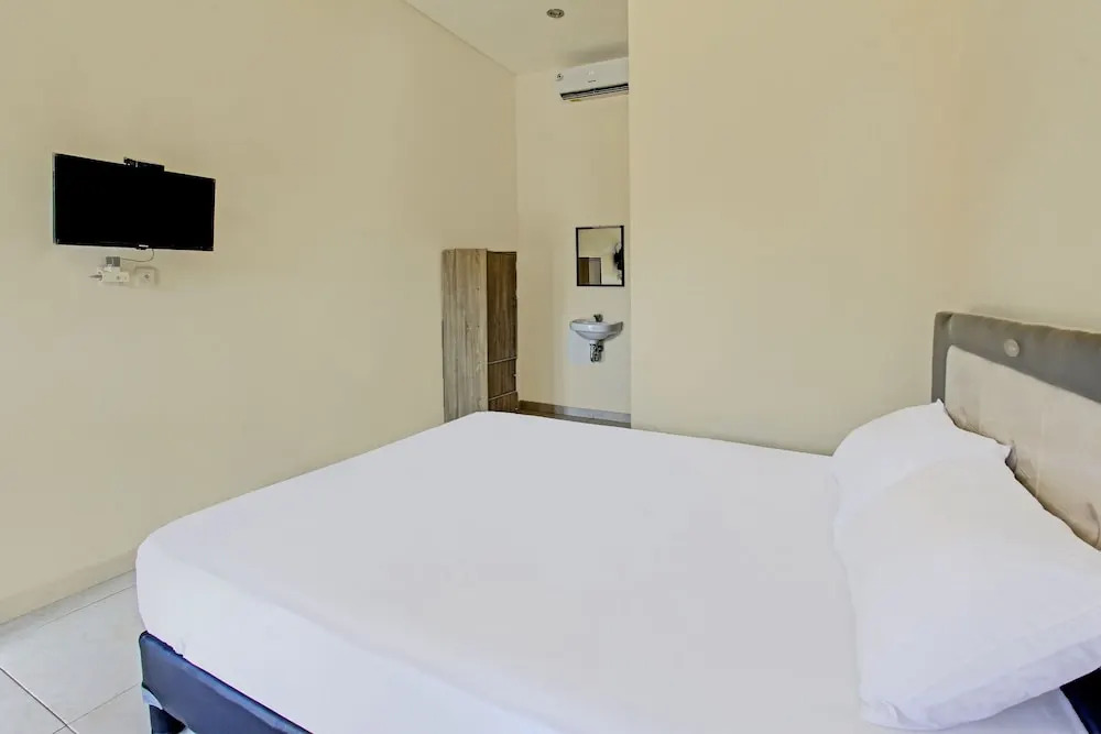 OYO 91881 Aratha Homestay