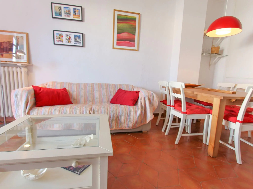 Pleasant Holiday Home in Port Grimaud With Garden