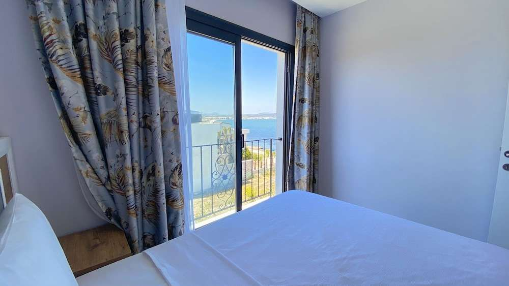 HOUDİNİ HOTEL