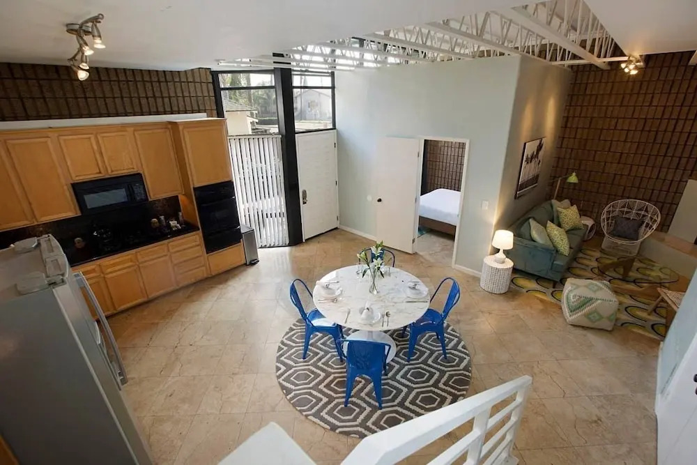 Unique 3BR Townhouse Close to the Ocean