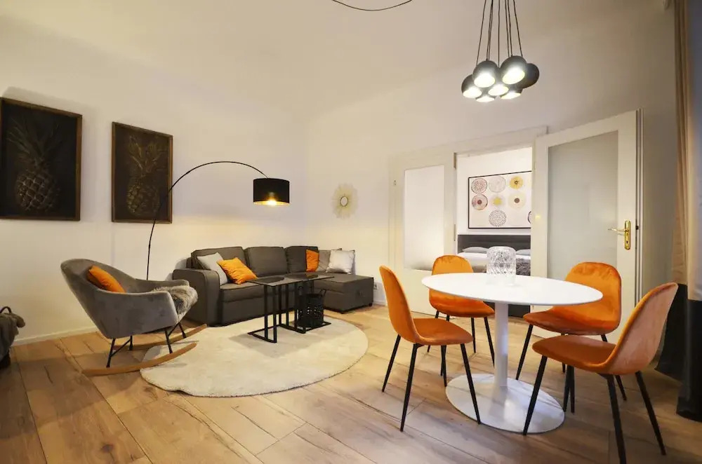 Cozy Apartment near The Town Hall Vienna