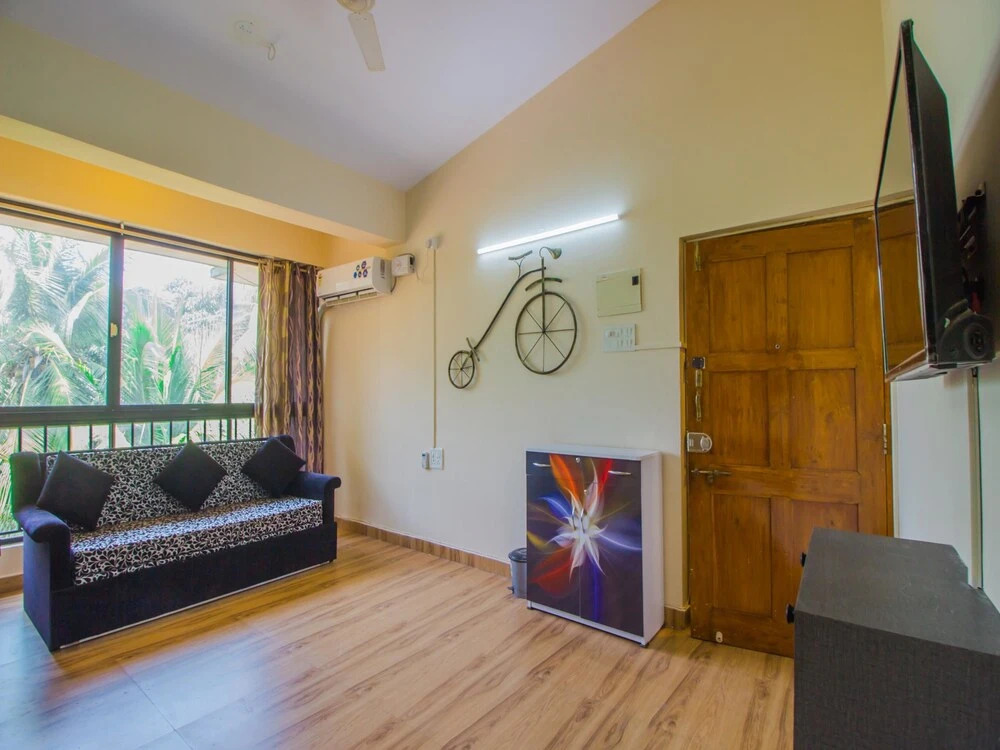 OYO 13065 Home Graceful 1BHK Baga