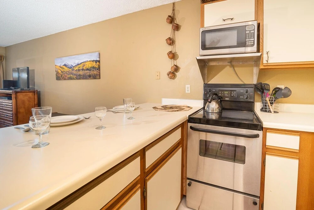 Snowblaze Condos Building E Unit 310 by Stay Winter Park