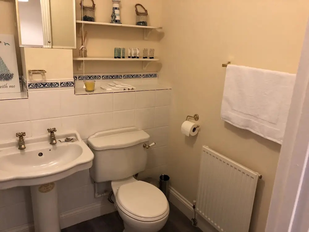 Central Cosy Cottage