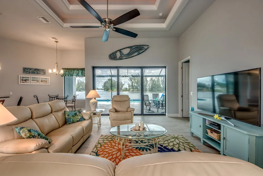 Villa Lake Kennedy - Roelens Vacations