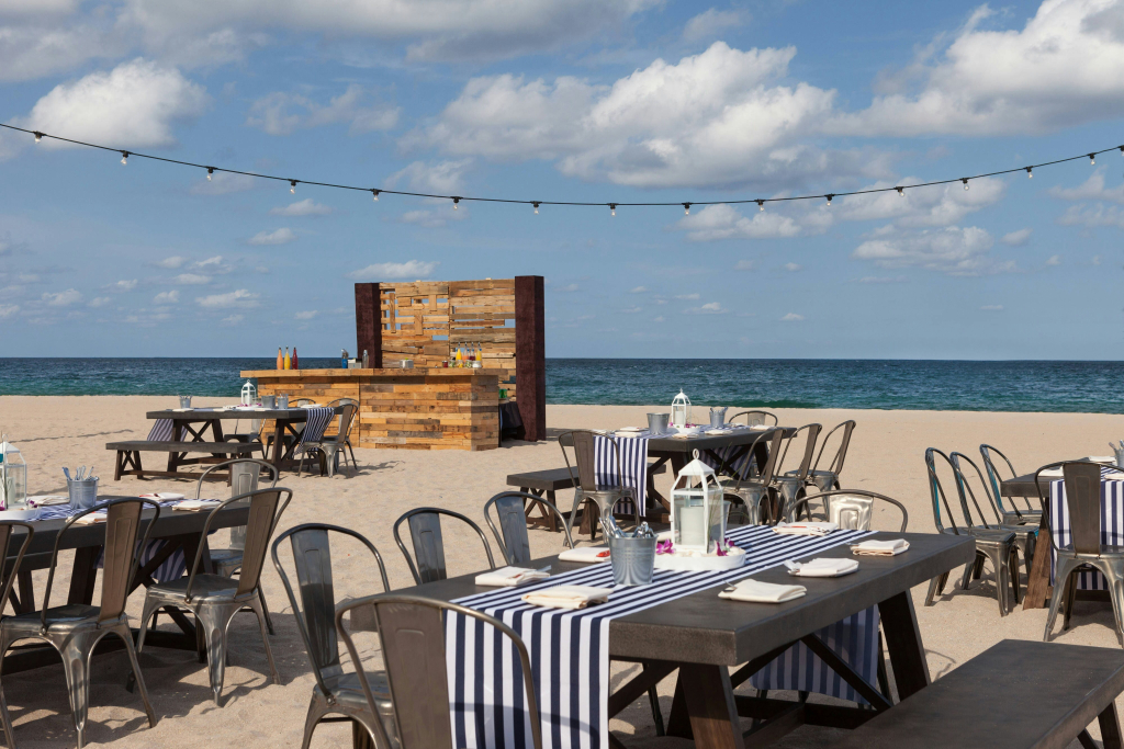 Fort Lauderdale Marriott Harbor Beach Resort & Spa