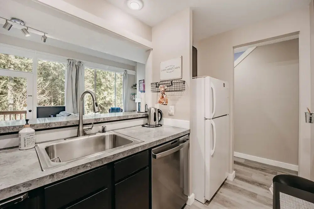 45sw - Fireplace - Dishwasher - Washer/dryer - Sleeps 4