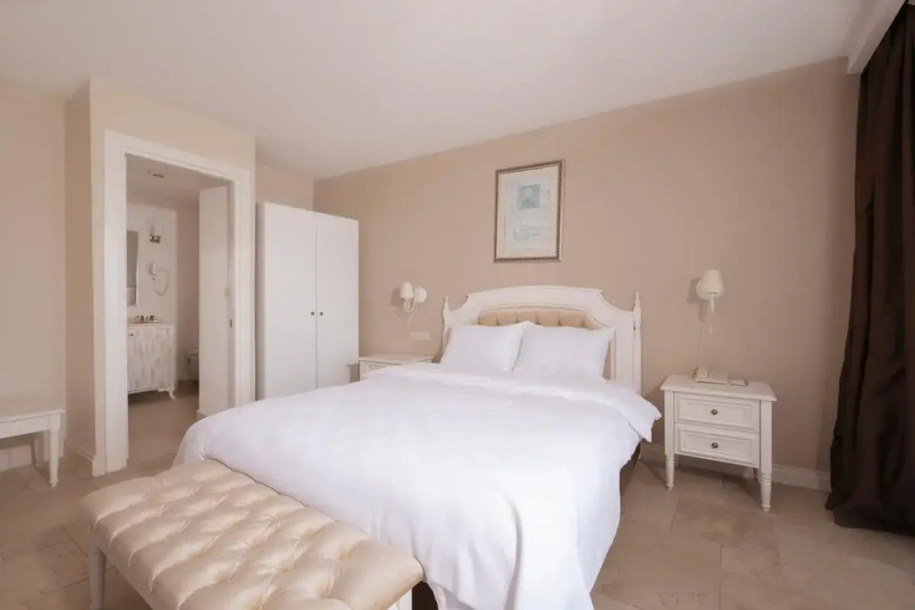 Maja Luxury Resort Hotel
