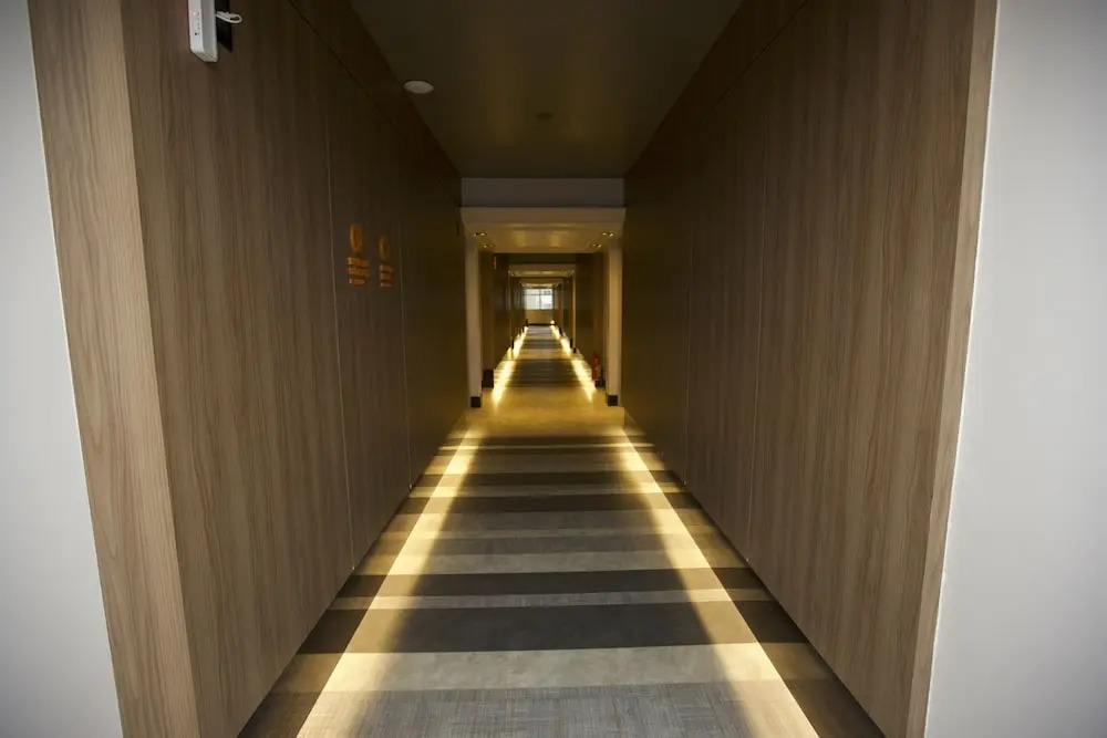 Mogano Business Hotel- ELETROPOSTO