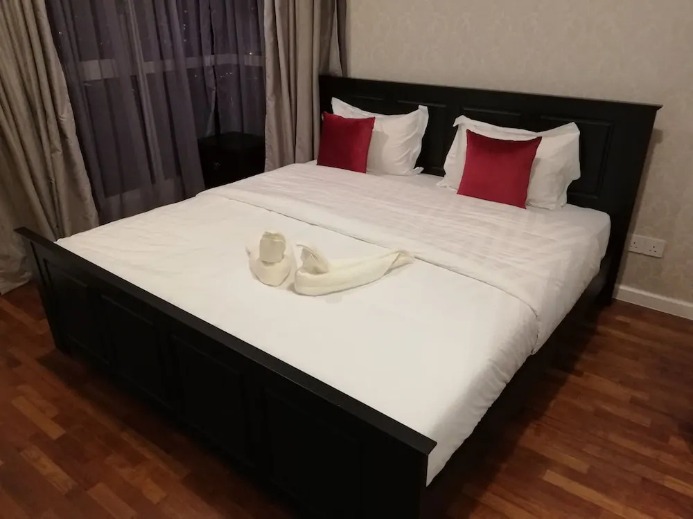 The Shore 3BR Luxury Residences