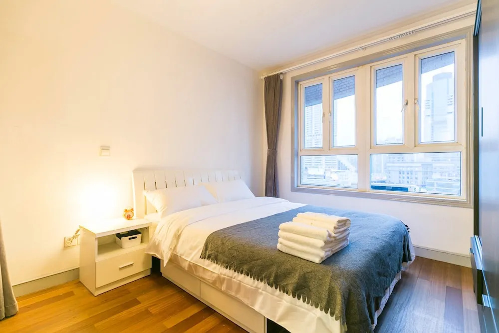 N2haus People Squre 4 bedrooms