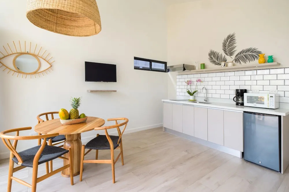 3 Favela Chic Tamarindo Adults Only Bungalow