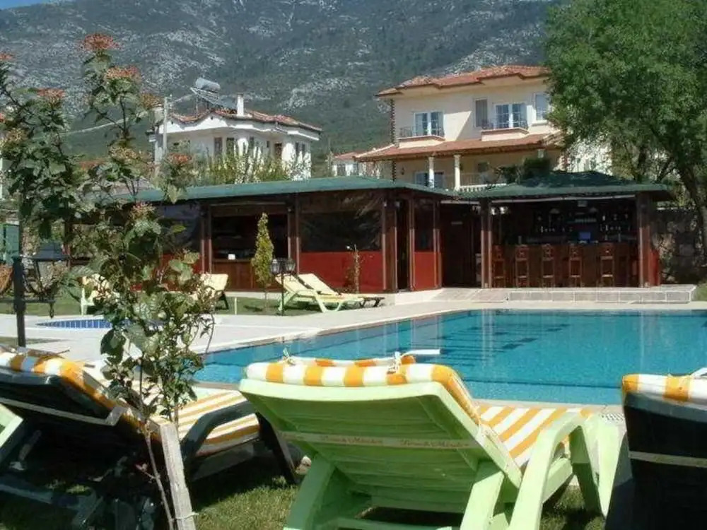 Halcyon Days Hotel