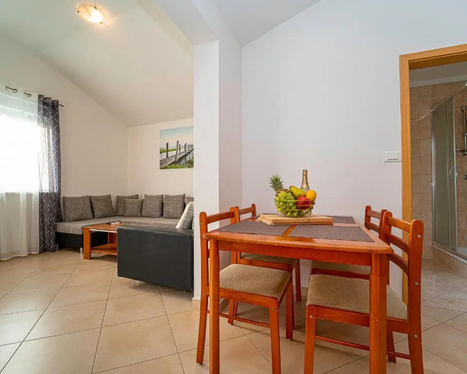 Apartments Baresic