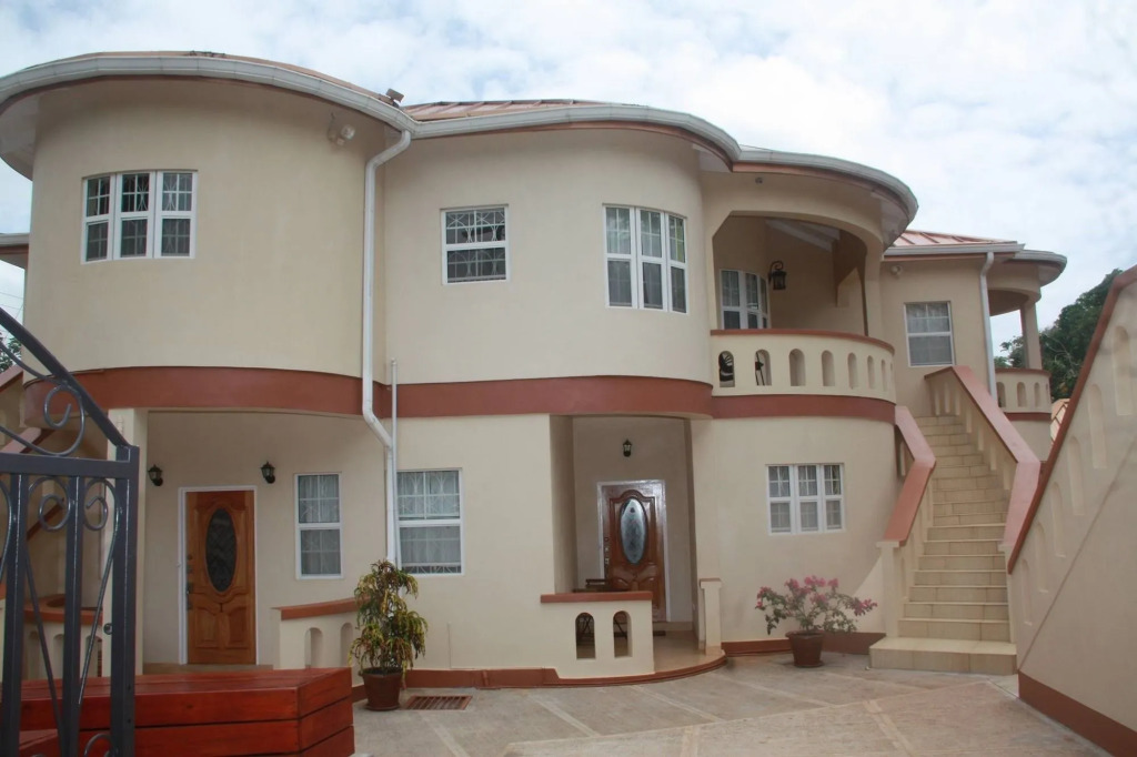 Valley Breeze Guest House