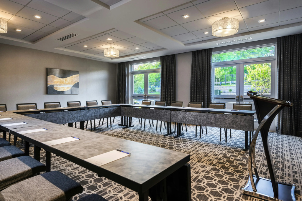 Hampton Inn & Suites Bridgewater, NJ