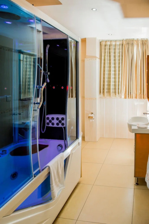 Rohi Apartments