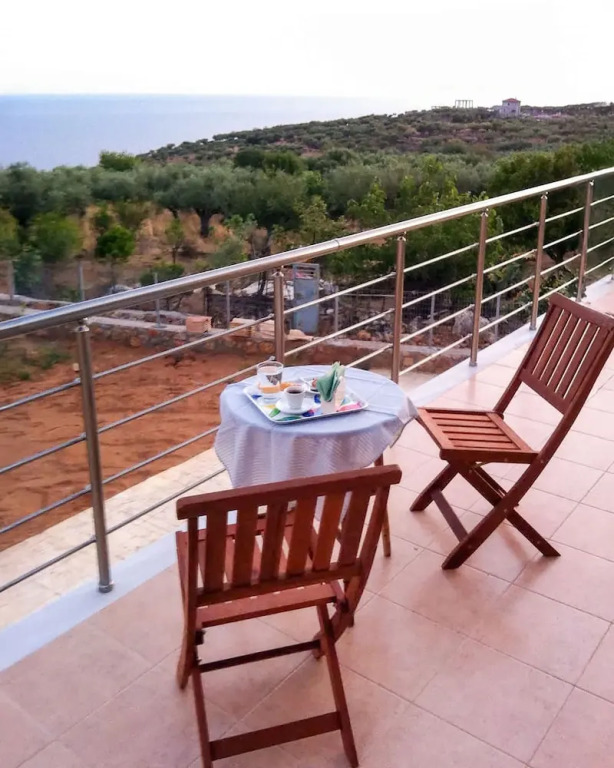 Villa Eleni - Private Pool Retreat near Kardamili