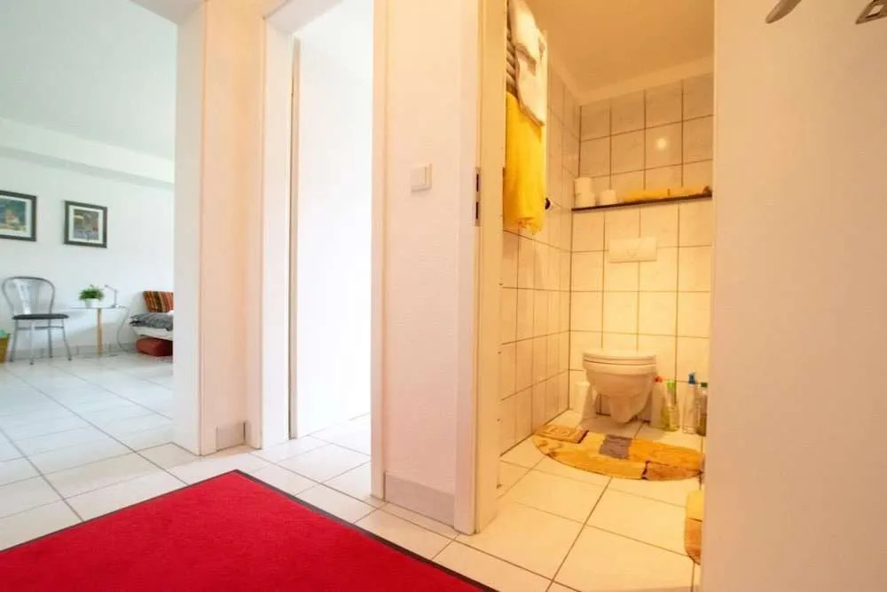 Tolstov-Hotels Big Room Apartment