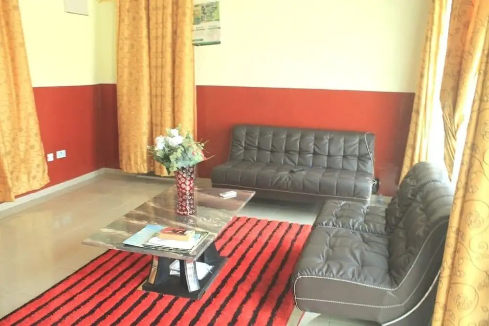 Adinkra City Hotel