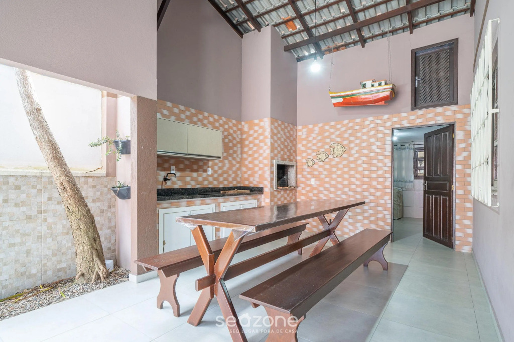 Casa com piscina
