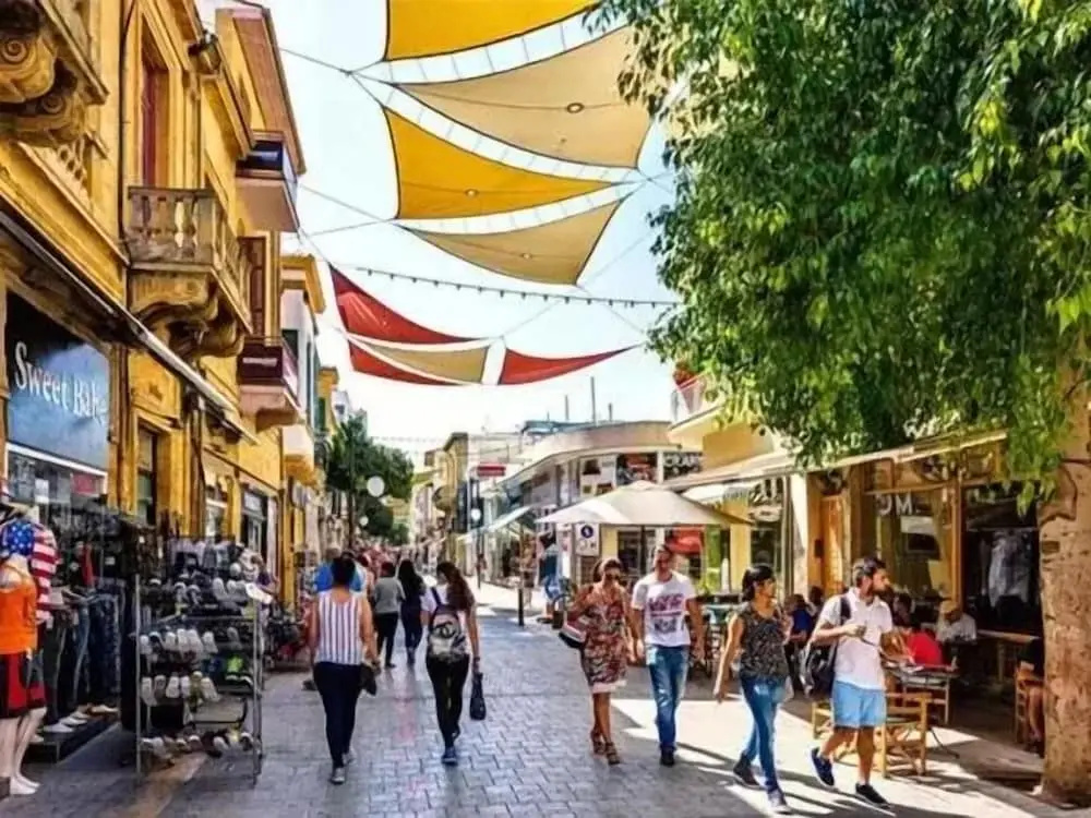 Maralia Hotel