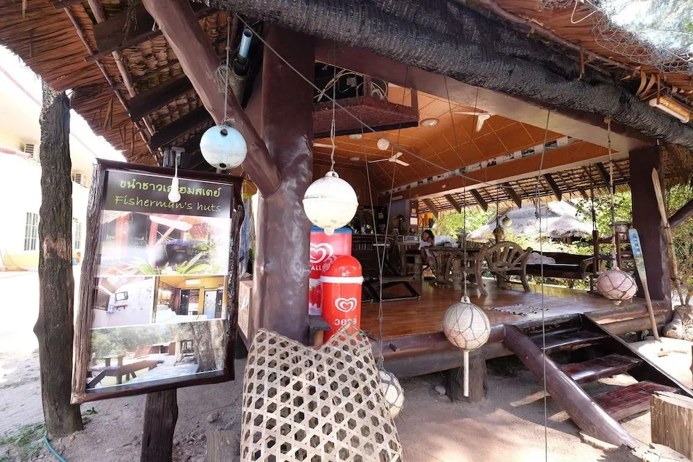 Fishermans Hut , ขนำชาวเลโฮมสเตย์