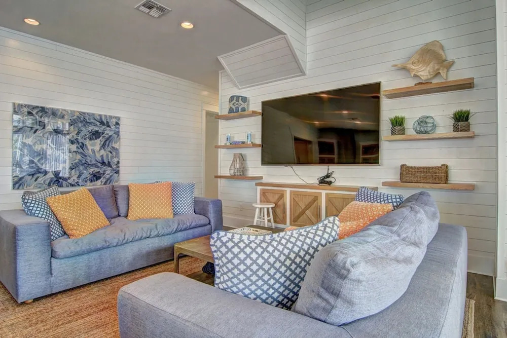 Cinnamon Shore- Shore Perfection 118 CE