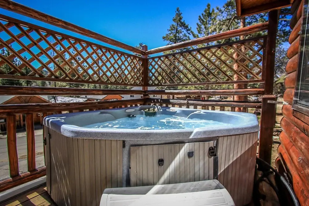 Bear Claw Bungalow #379