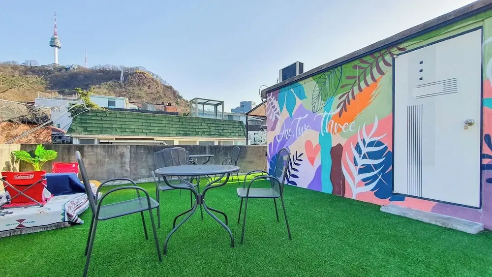 SPACE Guesthouse