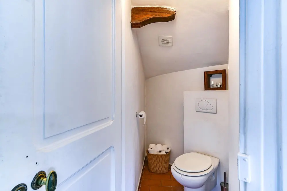 Apartment in Cannes for four & Business